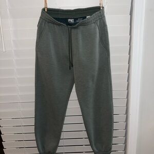 American Eagle Outfitters Men's Olive Joggers